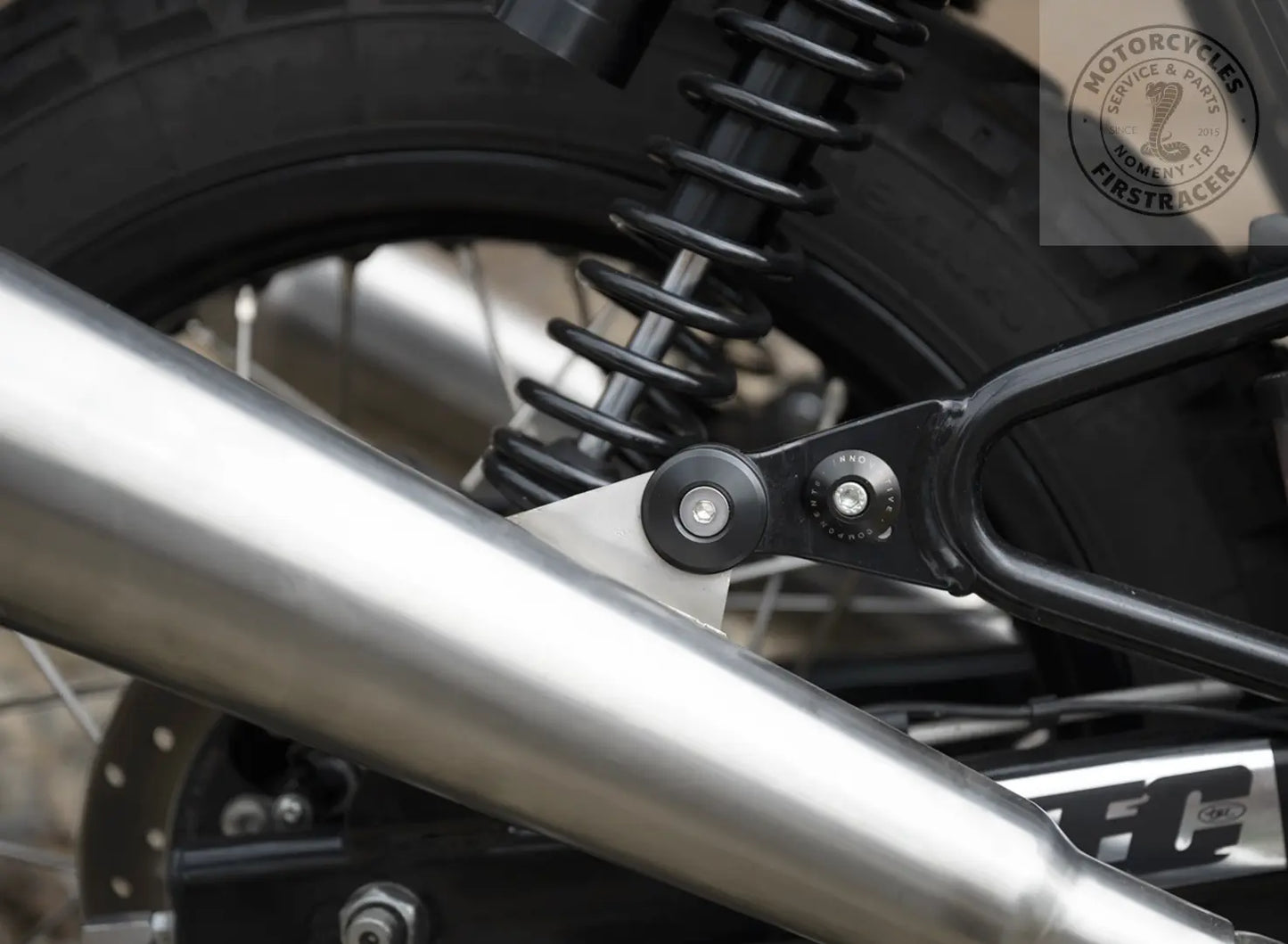 Bouchons de support repose-pied passager ou support d'échappement Firstracer