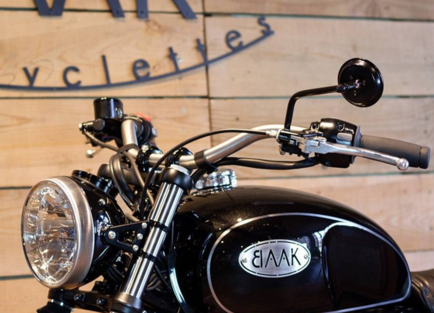 Rétroviseur moto rond BAAK