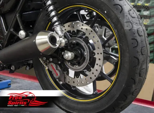 KIT FREIN ARRIERE BREMBO 4 PISTONS POUR TRIUMPH STREET TWIN & STREET CUP Firstracer