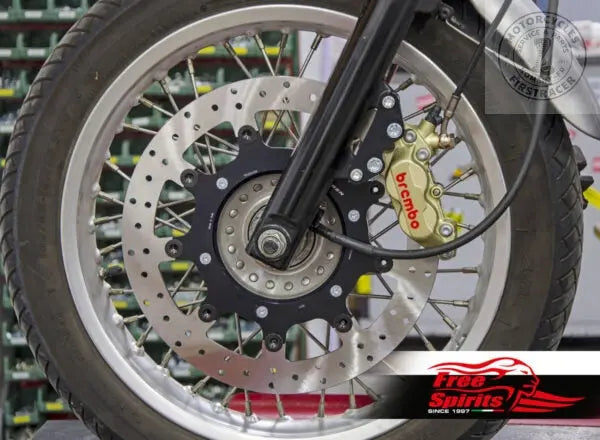 KIT FREINAGE AVANT 4 PISTONS POUR TRIUMPH THRUXTON (865 CC) Firstracer