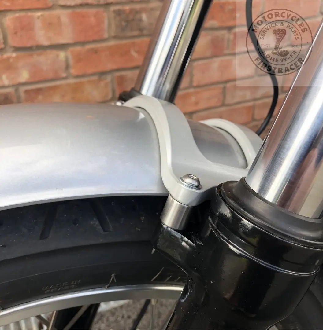 Kit réhausse de garde boue Royal Enfield 650 twins Firstracer