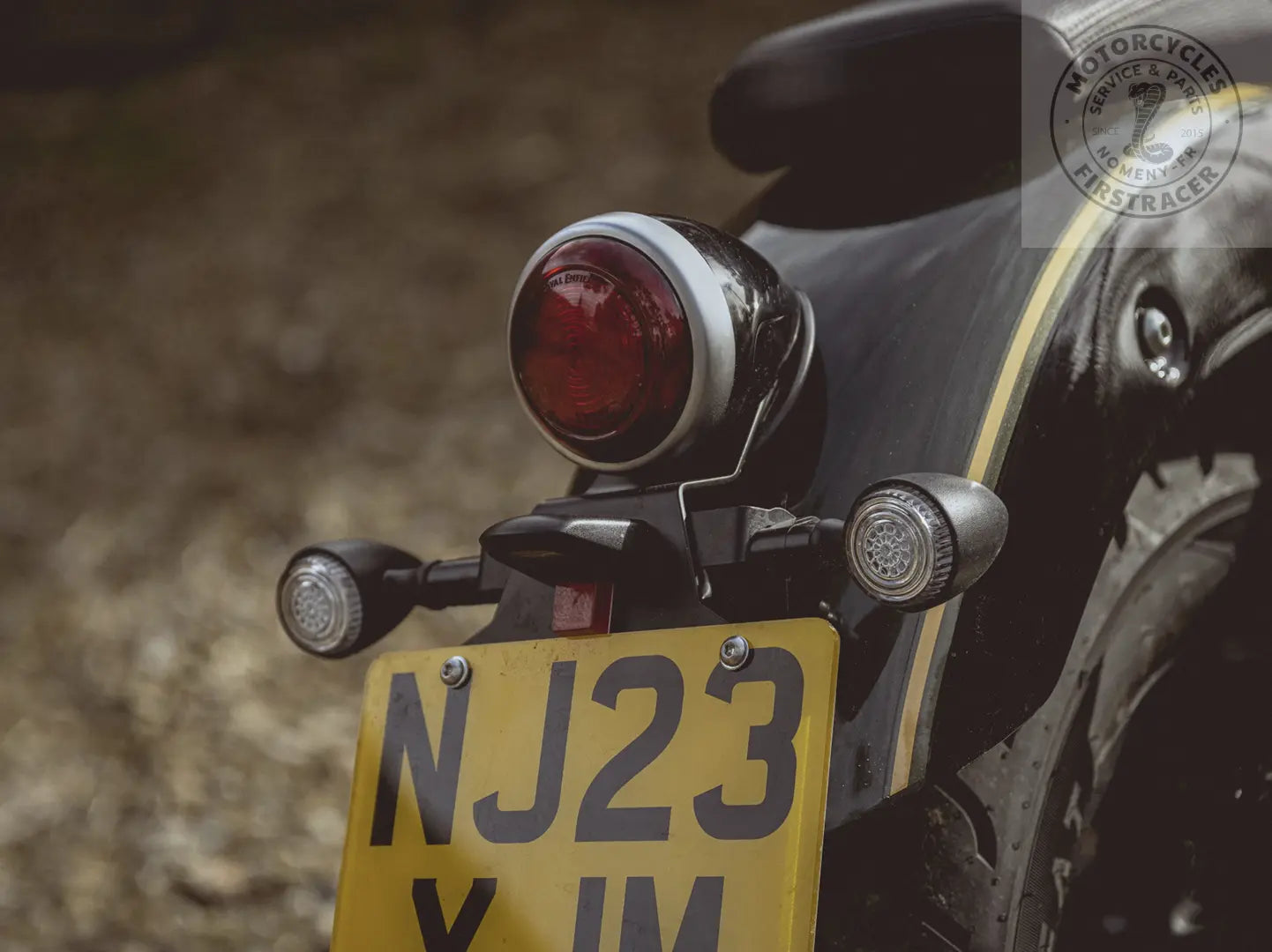 Kit support de plaque court Royal Enfield Super Meteor 650 Firstracer