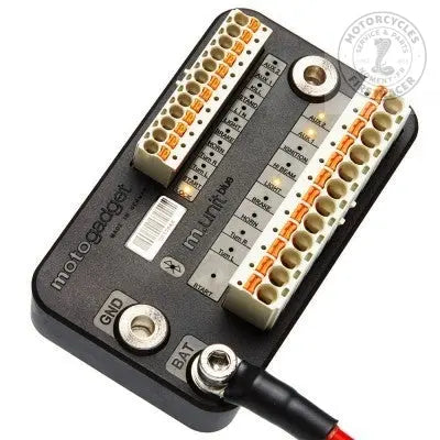 M-Unit Blue – Boîtier de Contrôle et Fusibles Numérique Firstracer