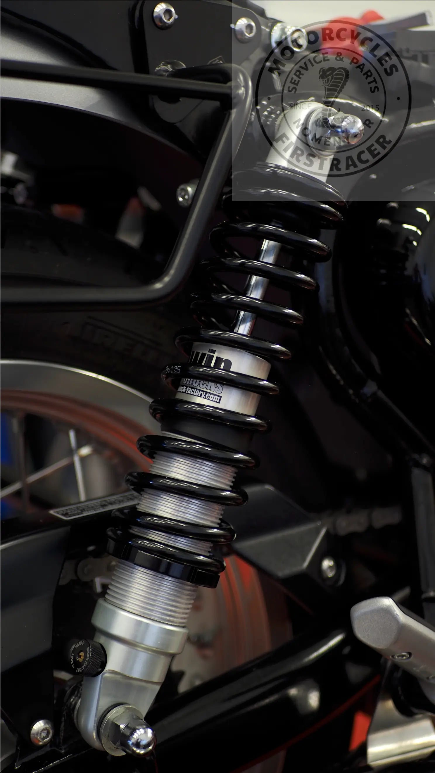 Bi amortisseurs shock factory pour Triumph / Royal Enfield Firstracer