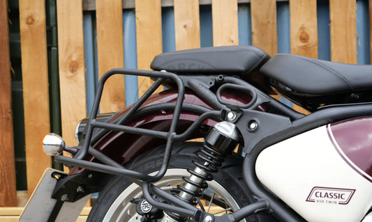 ENSEMBLE DE SUPPORTS DE SACOCHES – 650 CLASSIC Firstracer