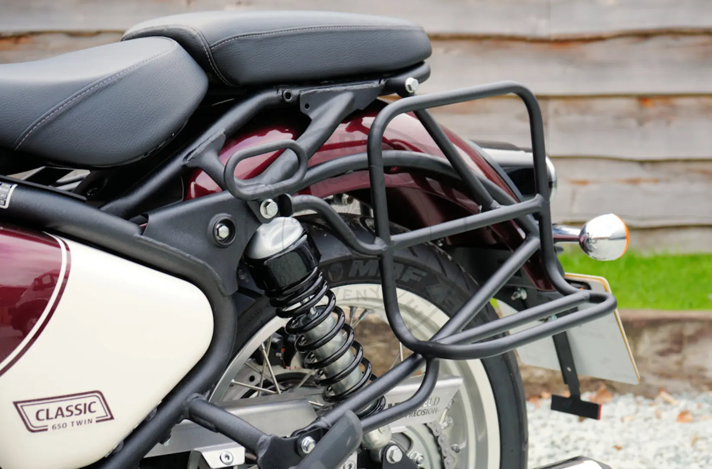 ENSEMBLE DE SUPPORTS DE SACOCHES – 650 CLASSIC Firstracer