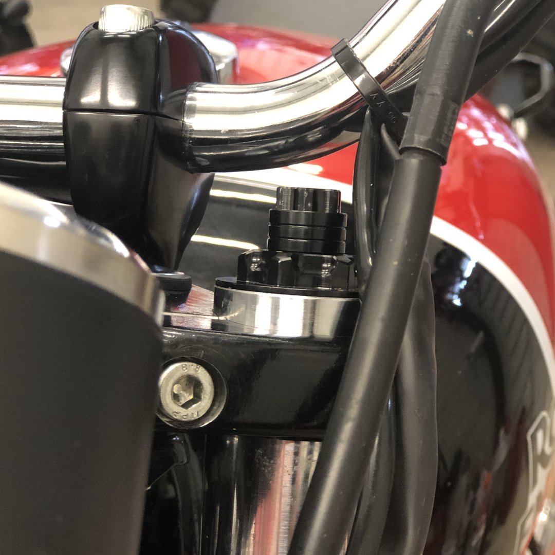 Bouchon de fourche avec réglage précharge 41 mm Royal Enfield 650