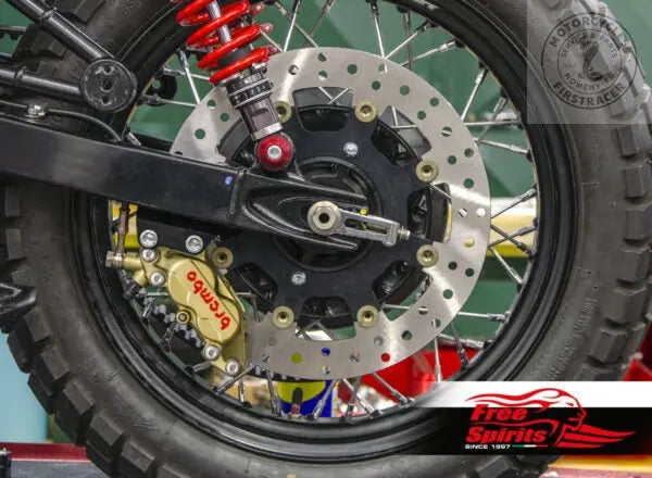 KIT FREIN ARRIÈRE BREMBO 4 PISTONS POUR TRIUMPH CLASSICCODE 305303 KIT Firstracer