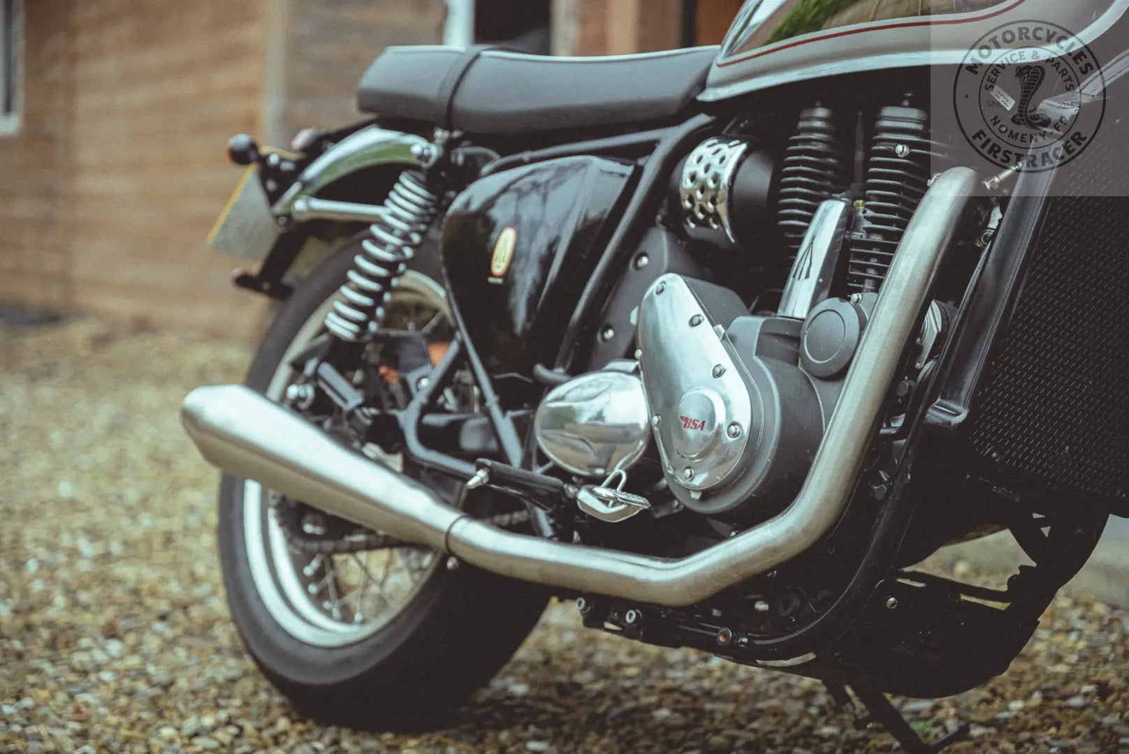 Ligne d'échappement complète 'Rocker' pour BSA Goldstar Firstracer