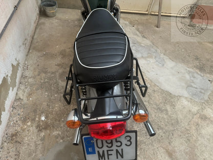 Porte-bagage noir satiné Poderosa – Triumph Bonneville / T100 / T120 Firstracer