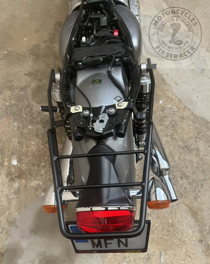 Porte-bagages noir pour Triumph Bonneville – Finition satinée Firstracer