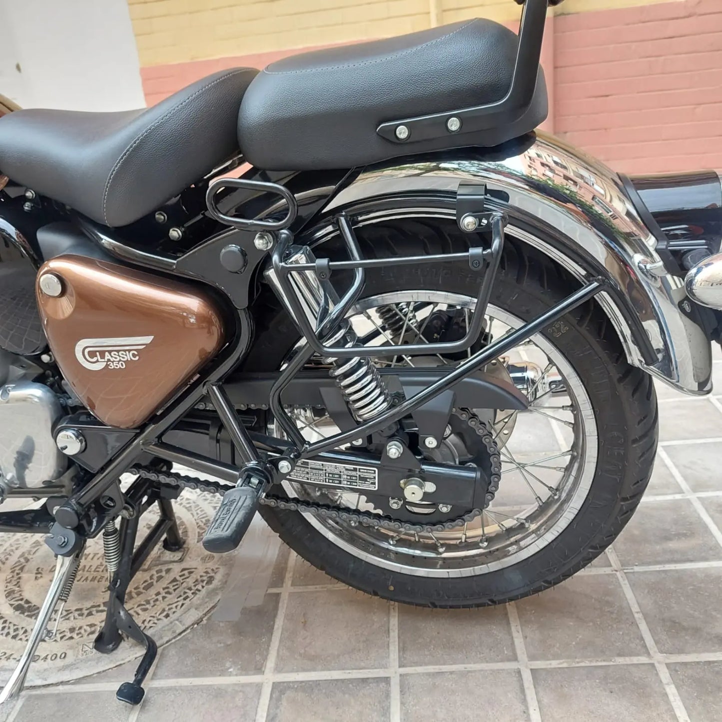 Support de sacoche Royal Enfield Classic 350 – Noir satiné Firstracer