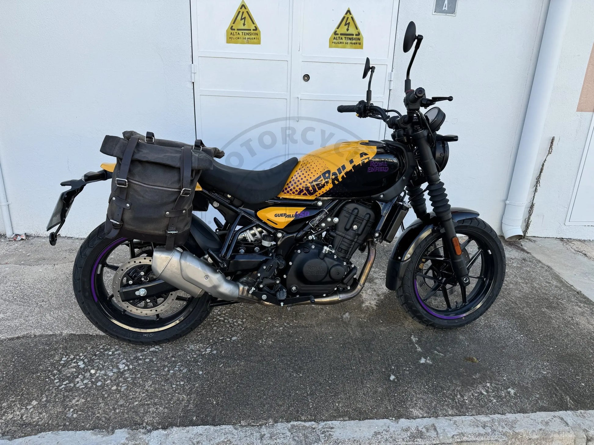 Support de sacoche Royal Enfield Guerrilla 450 – Noir satiné Firstracer