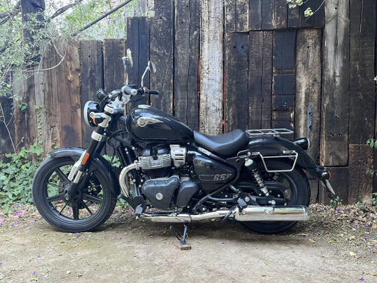 Support de sacoches noir satiné Poderosa – Royal Enfield Super Meteor 650 Firstracer