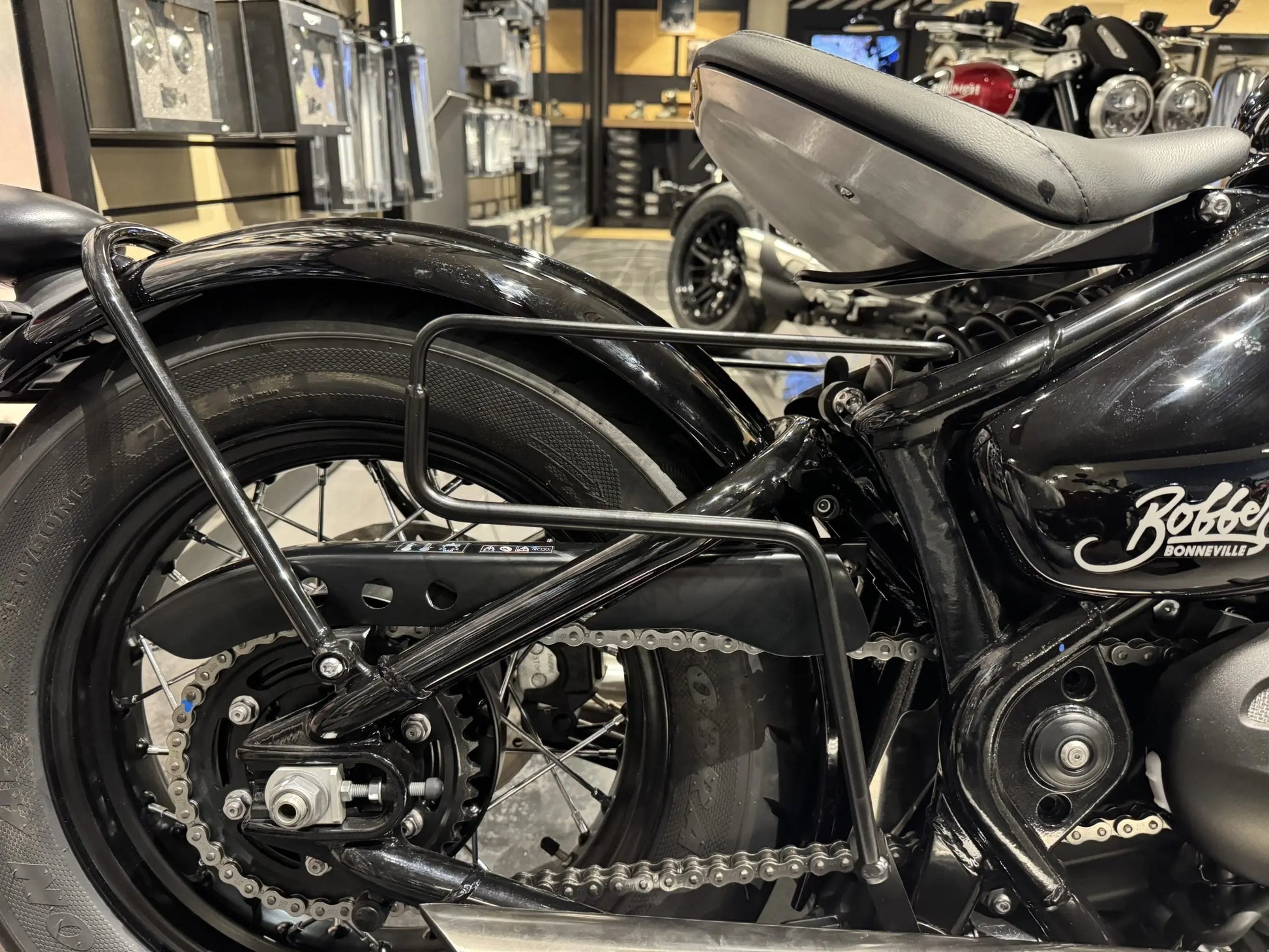 Supports de sacoches noir satiné Poderosa – Triumph Bobber (gauche + droite) Firstracer