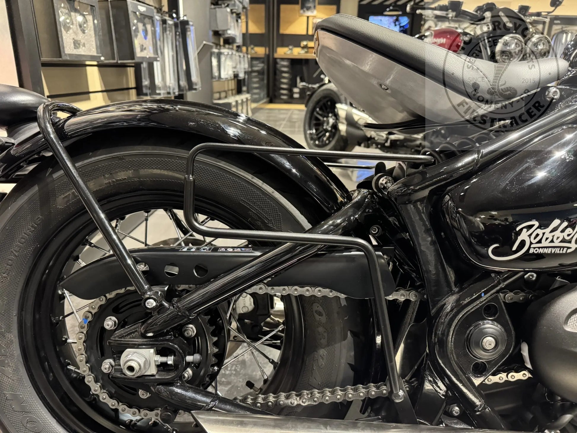 Supports de sacoches noir satiné Poderosa – Triumph Bobber (gauche + droite) Firstracer