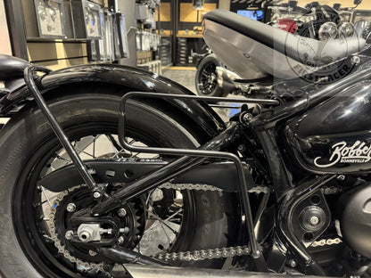 Supports de sacoches noir satiné Poderosa – Triumph Bobber (gauche + droite) Firstracer