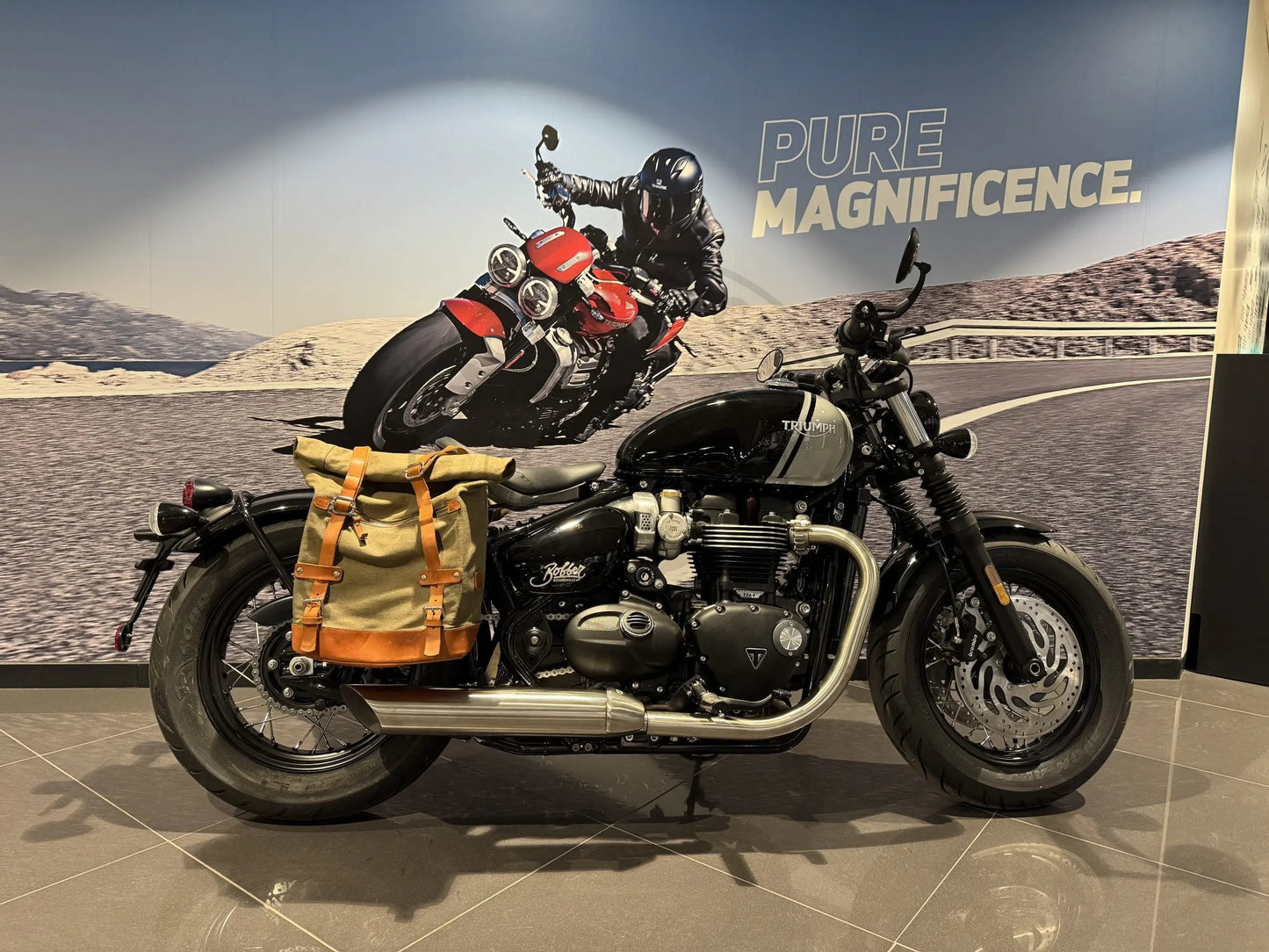 Supports de sacoches noir satiné Poderosa – Triumph Bobber (gauche + droite) Firstracer