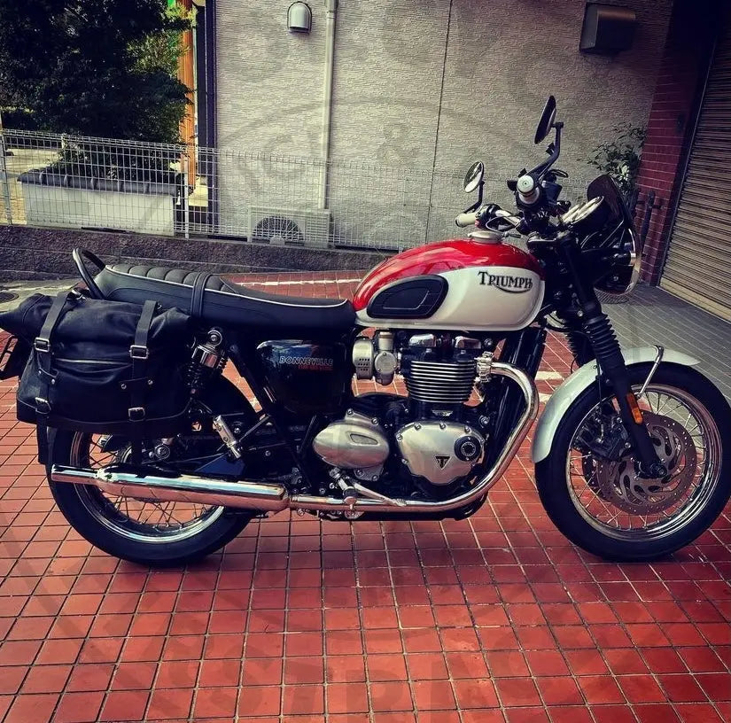 Supports de sacoches noir satiné Poderosa – Triumph Bonneville T100 (à partir de 2016) – Gauche + Droite Firstracer