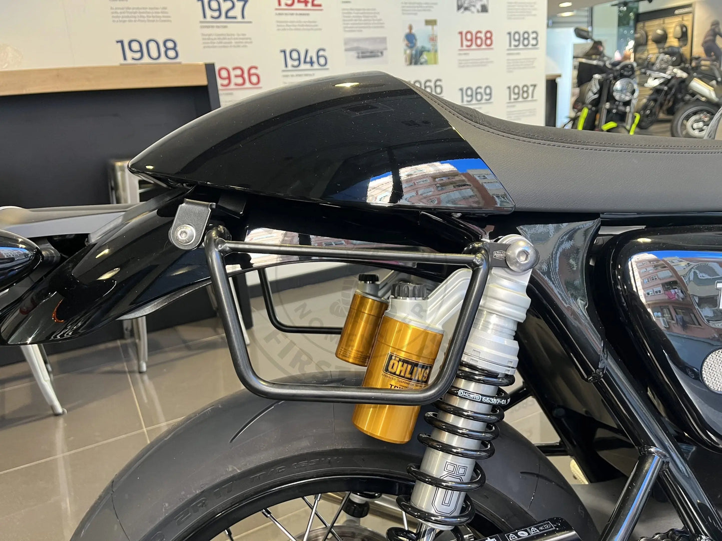 Supports de sacoches noir satiné Poderosa – Triumph Speed Twin 1200 / Thruxton 1200 (gauche + droite) Firstracer