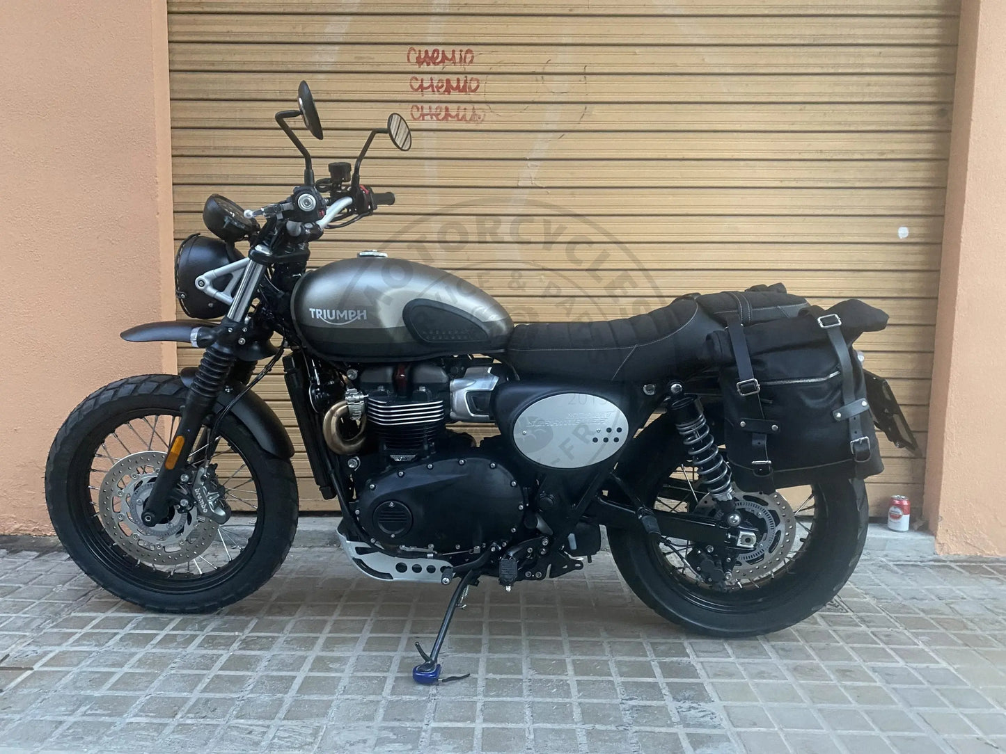 Supports de sacoches noir satiné Poderosa – Triumph Street Scrambler 900 / Scrambler 900 (gauche + droite) Firstracer