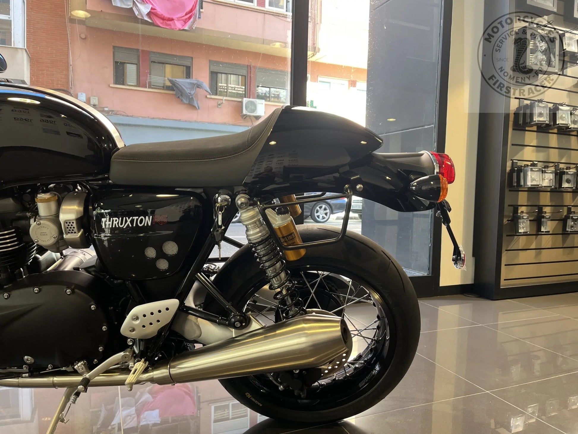 Supports de sacoches noir satiné Poderosa – Triumph Street Twin 900 / Speed Twin 900 (gauche + droite) Firstracer