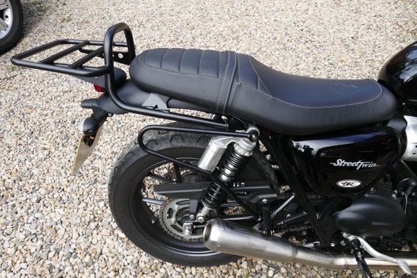 Pannier Rails / Saddle Bag Bars in Black or Chrome – Triumph Water-Cooled Models